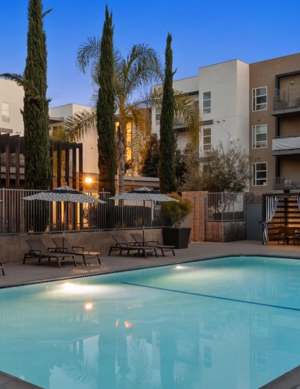 Ivy's Place * Los Angeles
